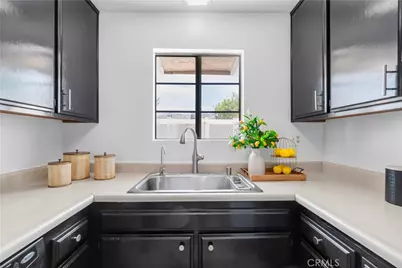 162 Greenbriar, La Puente, CA 91744 - Photo 7