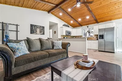 937 E Fairway, Big Bear City, CA 92314 - Photo 7