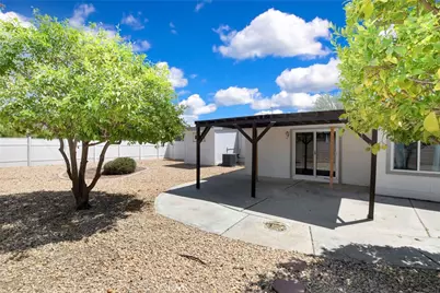 27086 Wentworth Drive, Sun City, CA 92586 - Photo 29