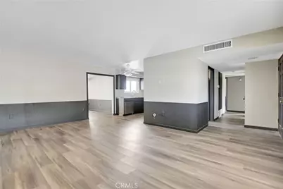27086 Wentworth Drive, Sun City, CA 92586 - Photo 7