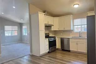 970 N Mayfield Ave, San Bernardino, CA 92410 - Photo 9