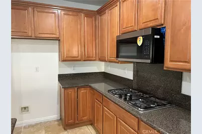 6746 Ruby Canyon, Eastvale, CA 92880 - Photo 13