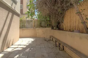 971 S St Andrews Pl, Los Angeles, CA 90019 - Photo 39