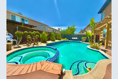 7212 Corona Valley Drive, Corona, CA 92880 - Photo 3