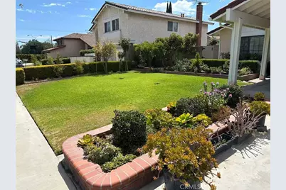 13342 Durango Place, Cerritos, CA 90703 - Photo 19