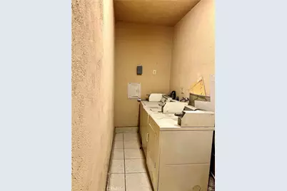 242 W Jackson, Rialto, CA 92376 - Photo 9
