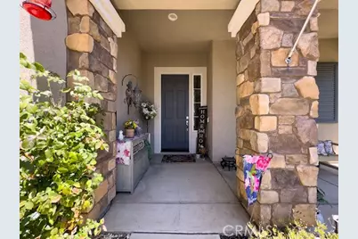 1696 Via Rojas, Hemet, CA 92545 - Photo 5