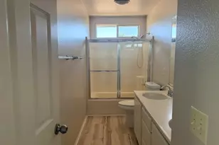 5732 Ridgemark, Fontana, CA 92336 - Photo 19