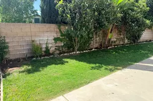 5732 Ridgemark, Fontana, CA 92336 - Photo 25