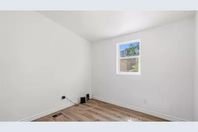 164 E Valley Street, San Bernardino, CA 92408 - Photo 7