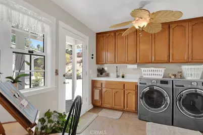 42815 Pheasant Hill Place, Hemet, CA 92544 - Photo 25