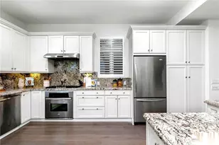 10523 Selkirk Ln, Los Angeles, CA 90077 - Photo 11