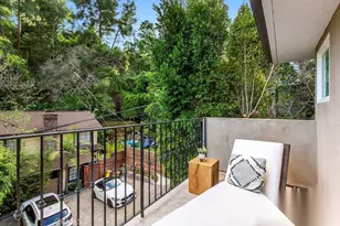 10523 Selkirk Ln, Los Angeles, CA 90077 - Photo 37