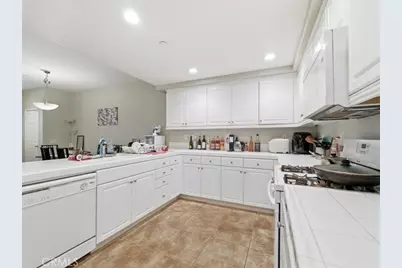 15903 Fountain Lane, Chino, CA 91708 - Photo 5