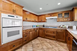 7905 Marshall Ct, Fontana, CA 92336 - Photo 17