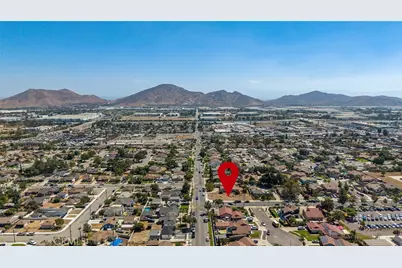 9860 Oleander, Fontana, CA 92335 - Photo 15