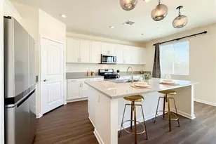 24927 Gulfstream Ln, Moreno Valley, CA 92553 - Photo 5