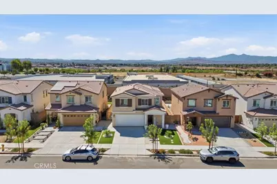 8252 Peachwillow Court, Jurupa Valley, CA 92509 - Photo 3