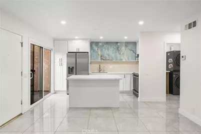 422 E Newmark #B, Monterey Park, CA 91755 - Photo 3