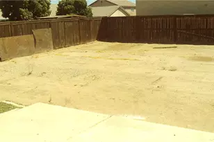 9089 Goldenrod Ct, Hesperia, CA 92344 - Photo 25