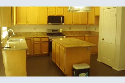 9089 Goldenrod Court, Hesperia, CA 92344 - Photo 9