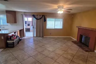 2633 W Loma Vista Dr, Rialto, CA 92377 - Photo 9
