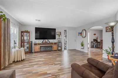925 S Palm, Hemet, CA 92543 - Photo 3