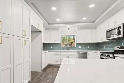 6155 Cardinal, Wrightwood, CA 92397 - Photo 11