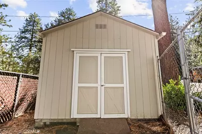 6155 Cardinal, Wrightwood, CA 92397 - Photo 39