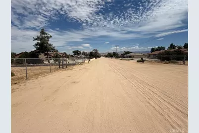 15000 Sage, Hesperia, CA 92345 - Photo 19