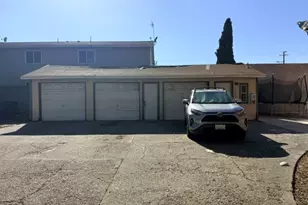 357 W 10th, San Bernardino, CA 92410 - Photo 7