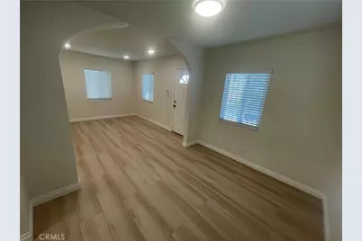 244 E 111th Street, Los Angeles, CA 90061 - Photo 9