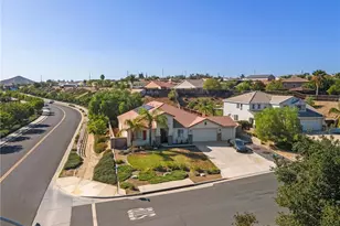 19175 Hawkhill, Perris, CA 92570 - Photo 35