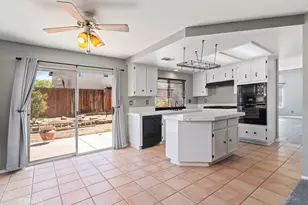 16322 Calle Aurora, Moreno Valley, CA 92551 - Photo 5