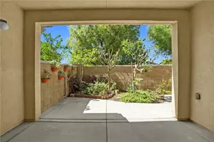 7255 Roselai Ct, Corona, CA 92880 - Photo 41