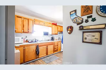 10575 White Fox, Hesperia, CA 92344 - Photo 33