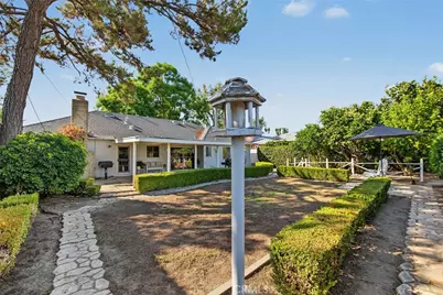2122 Saticoy, Pomona, CA 91767 - Photo 45