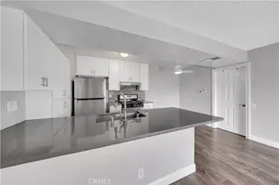 2801 S Fairview St, Santa Ana, CA 92704 - Photo 23