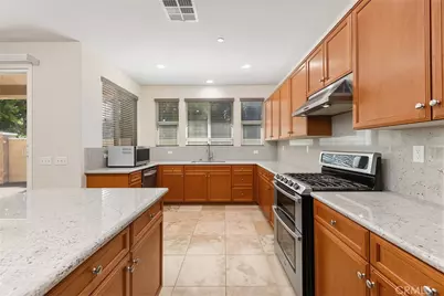7271 Enclave Dr, Jurupa, CA 92880 - Photo 19