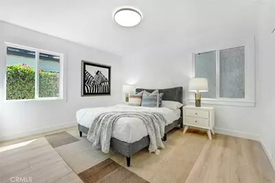 20919 Costanso Street, Woodland Hills, CA 91364 - Photo 17