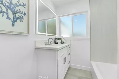 20919 Costanso Street, Woodland Hills, CA 91364 - Photo 15