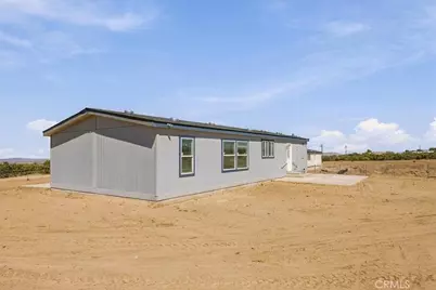 7323 Woodcliff Street, Phelan, CA 92371 - Photo 37