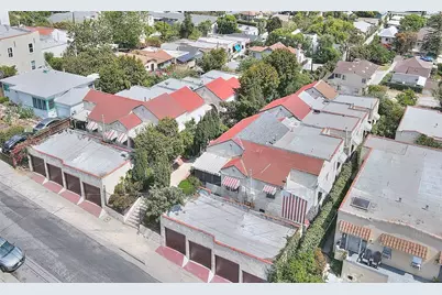 1752 1746 Lucretia Avenue, Los Angeles, CA 90026 - Photo 1