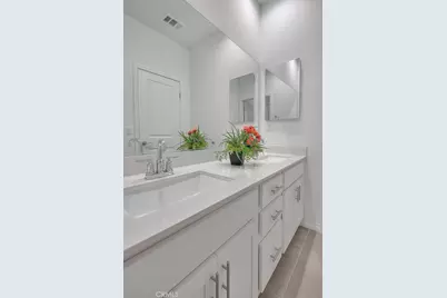 12914 Shorthorn, Eastvale, CA 92880 - Photo 9