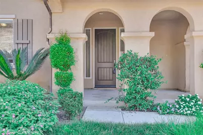 27307 Trefoil Street, Murrieta, CA 92562 - Photo 5