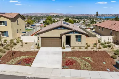 15220 Dawning Court, Lake Elsinore, CA 92530 - Photo 3