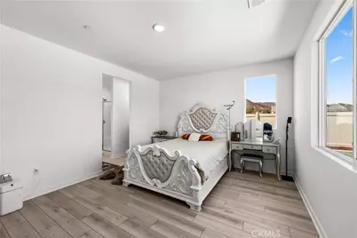 15220 Dawning Court, Lake Elsinore, CA 92530 - Photo 19