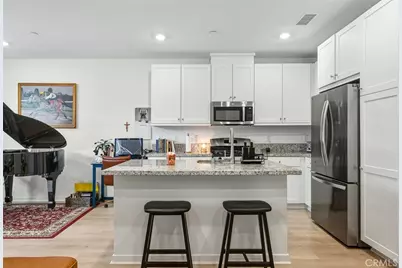 960 N Tangent Privado #303, Ontario, CA 91764 - Photo 7