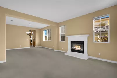 7 Plaza Valenza, Lake Elsinore, CA 92532 - Photo 7