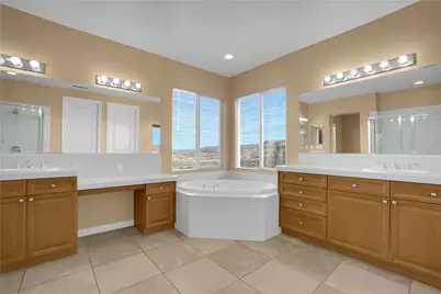 7 Plaza Valenza, Lake Elsinore, CA 92532 - Photo 35